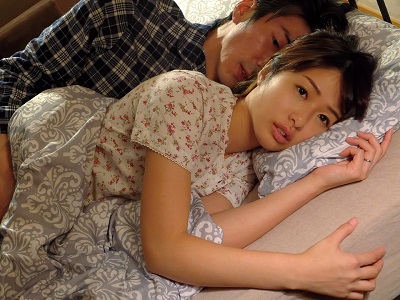 Mẹ với con trai lén lút địt nhau suốt nhiều năm